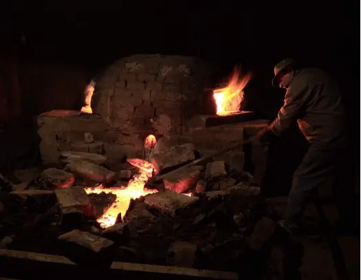 Aleación magistral y vertido de bronce